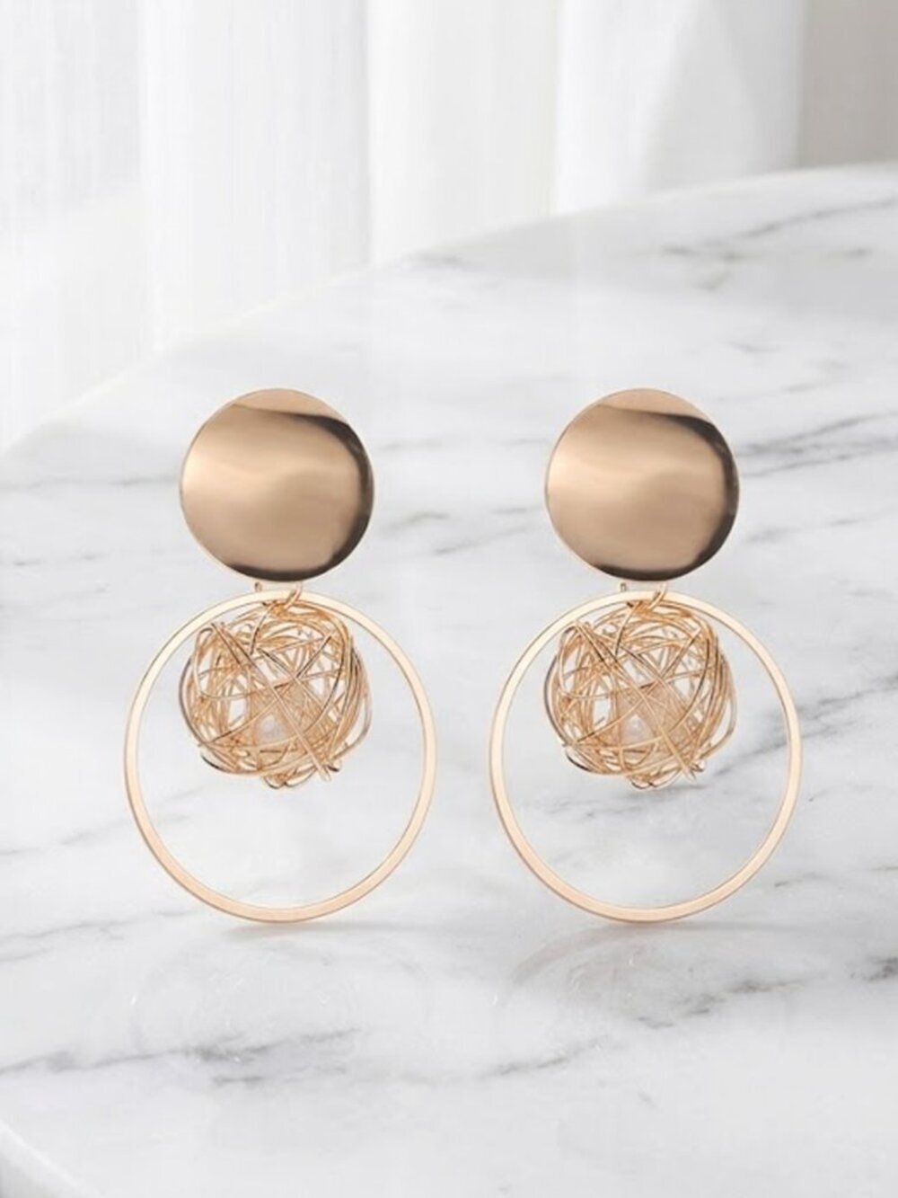 Ladies Dangle Circular Earrings